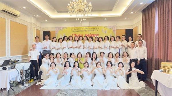 Lễ tuyên dương các điển hình tiên tiến, Nhà giáo tiêu biểu chào mừng ngày Nhà giáo Việt Nam 20/11 của Trường TH Trung Giã A.
